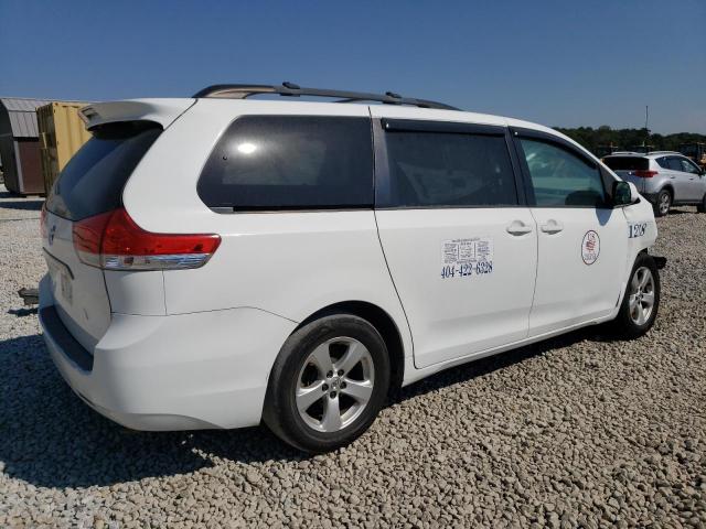 2014 TOYOTA SIENNA LE