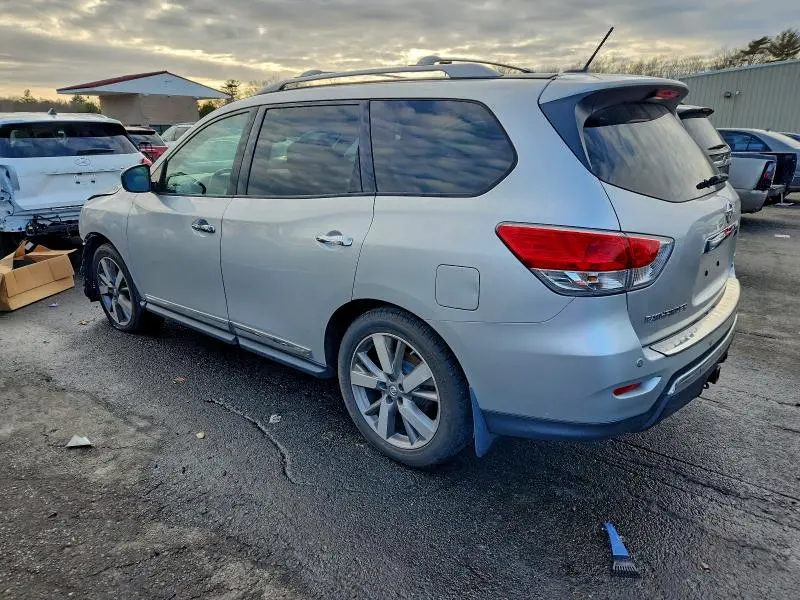 2014 NISSAN PATHFINDER S  