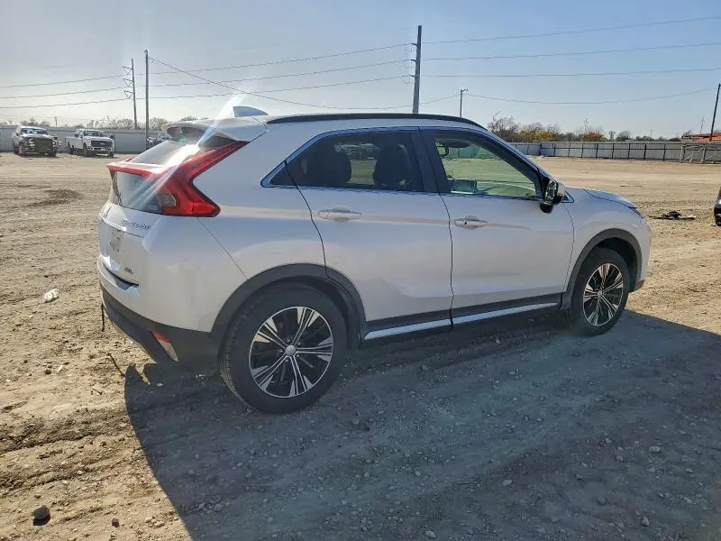 2019 MITSUBISHI ECLIPSE CROSS SE  