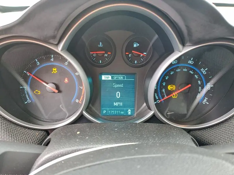 2014 CHEVROLET CRUZE LT  