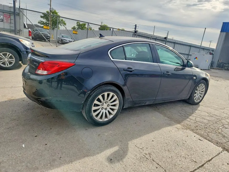 2011 BUICK REGAL CXL  
