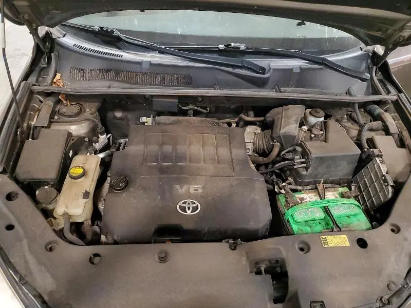 2010 TOYOTA RAV4 LIMITED  