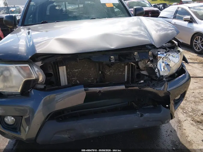 2013 TOYOTA TACOMA BASE V6