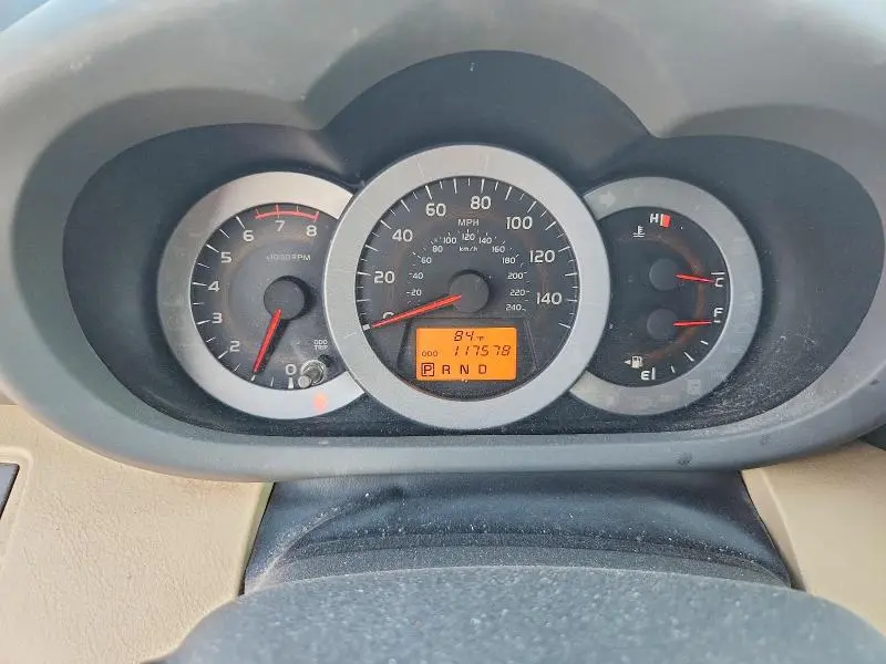 2011 TOYOTA RAV4 LIMITED  