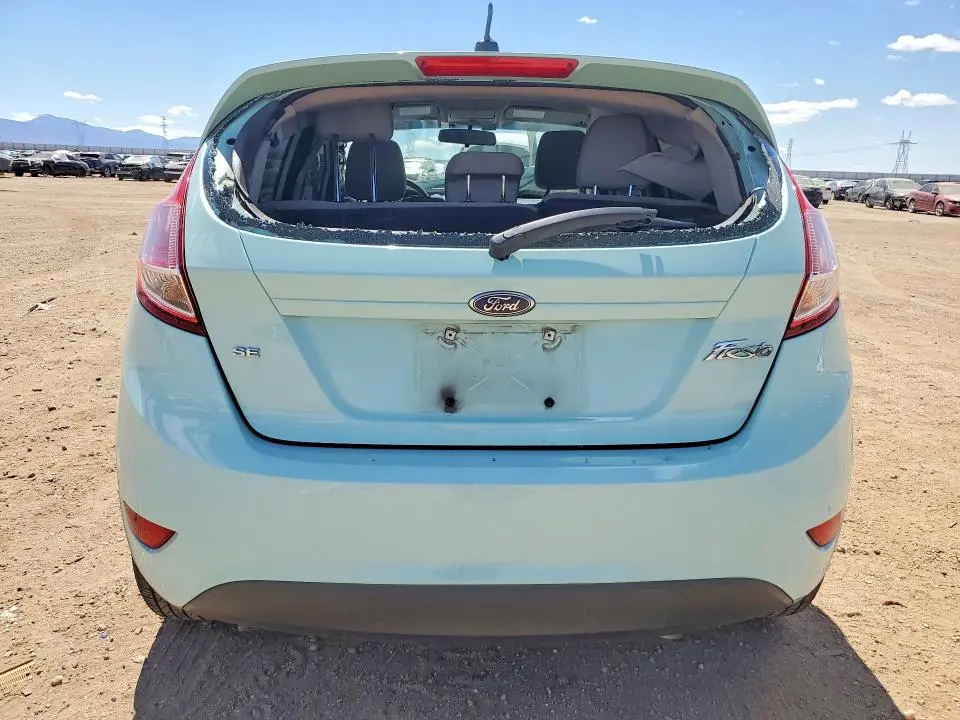 2017 FORD FIESTA SE  