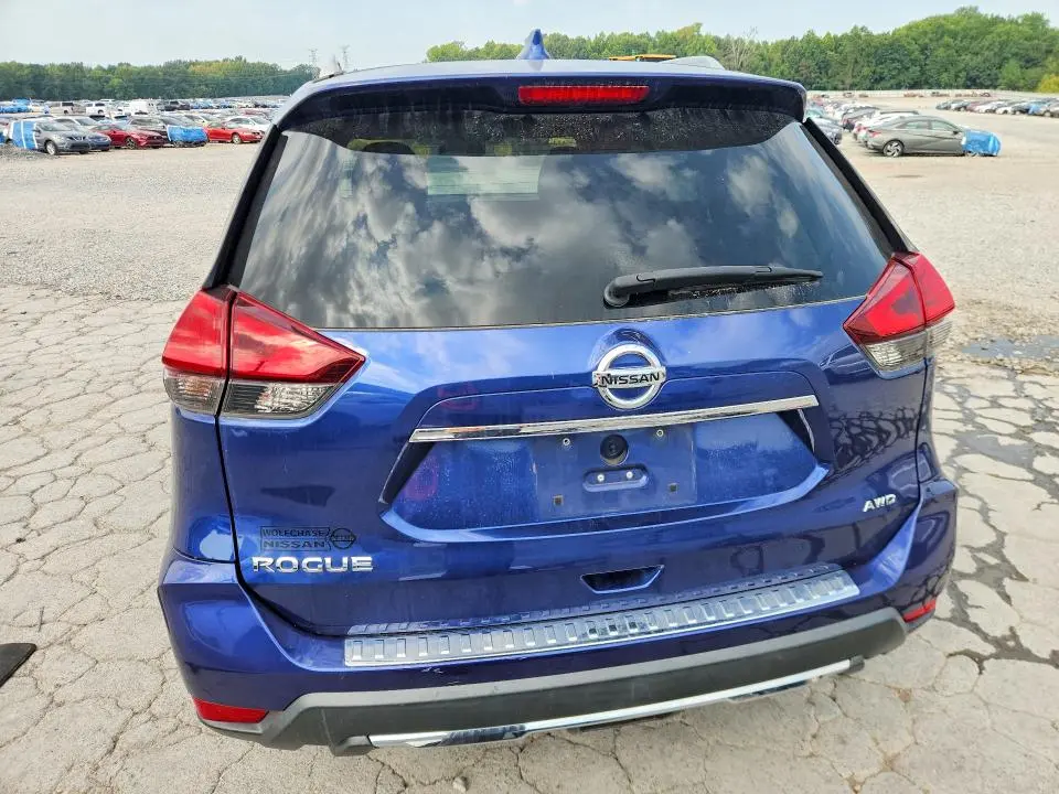 2017 NISSAN ROGUE S  