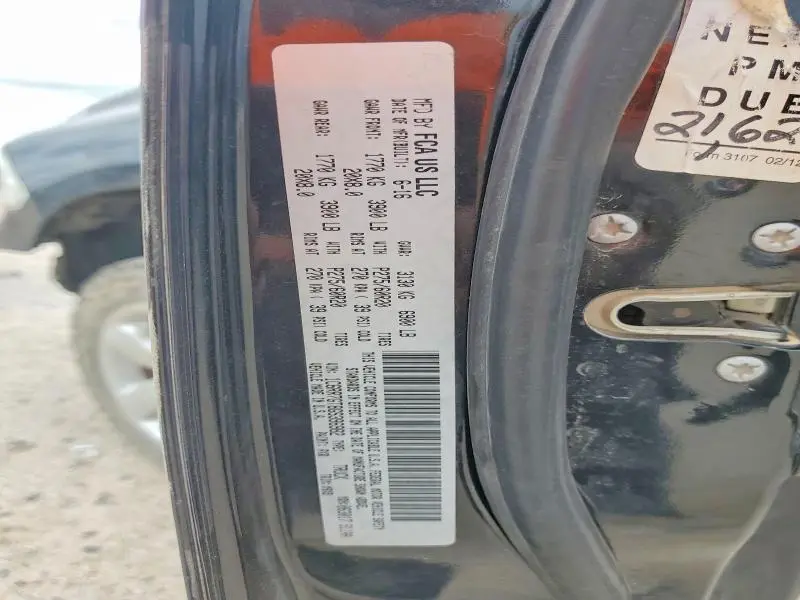 2016 RAM 1500 SLT  