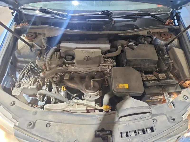 2012 TOYOTA CAMRY XLE  