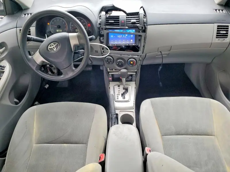 2011 TOYOTA COROLLA LE  