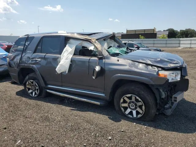 2010 TOYOTA 4RUNNER SR5  