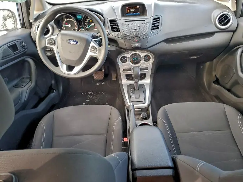 2018 FORD FIESTA SE  