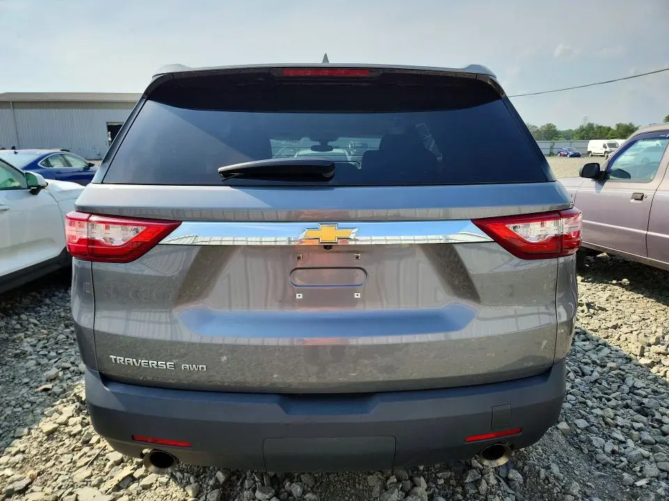 2019 CHEVROLET TRAVERSE LS  