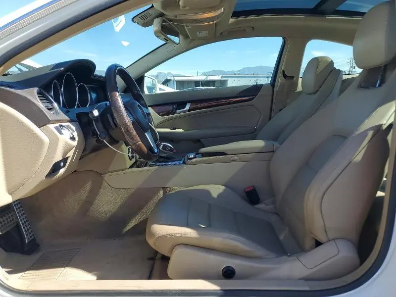 2015 MERCEDES-BENZ C 250  