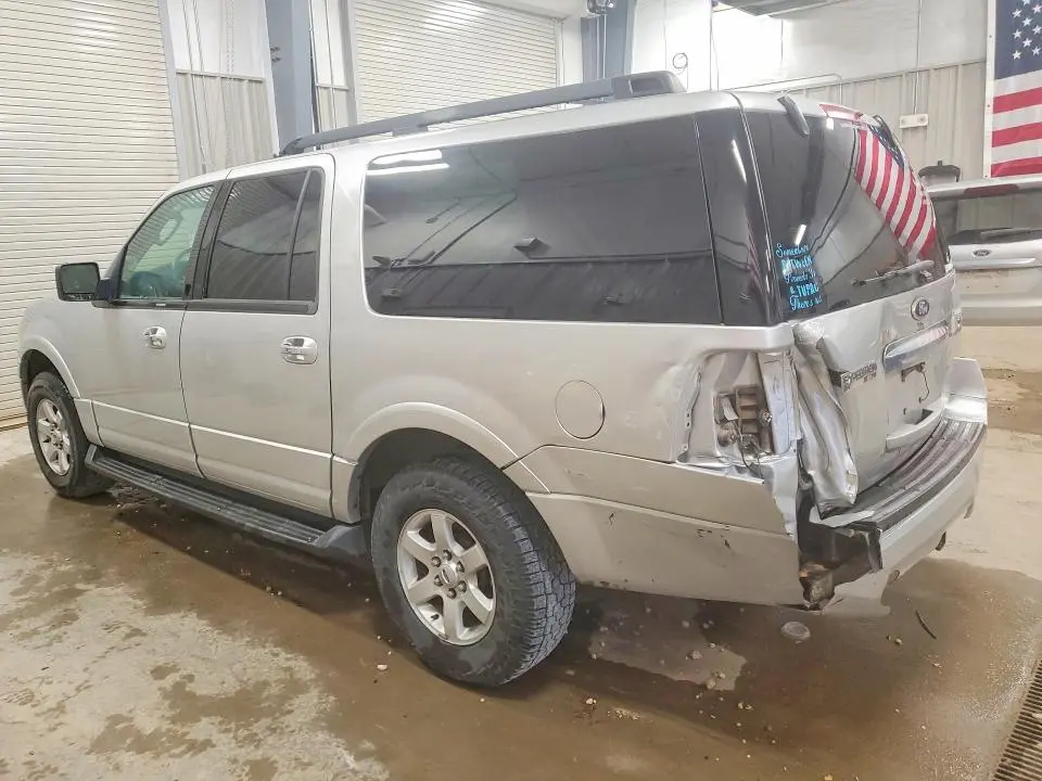 2010 FORD EXPEDITION EL XLT  