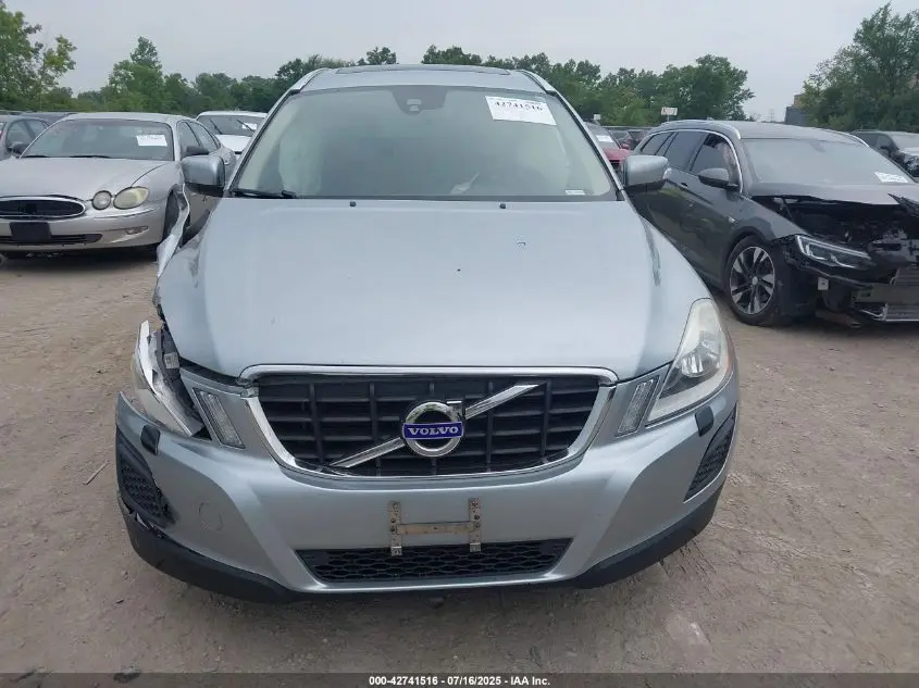2013 VOLVO XC60 T6