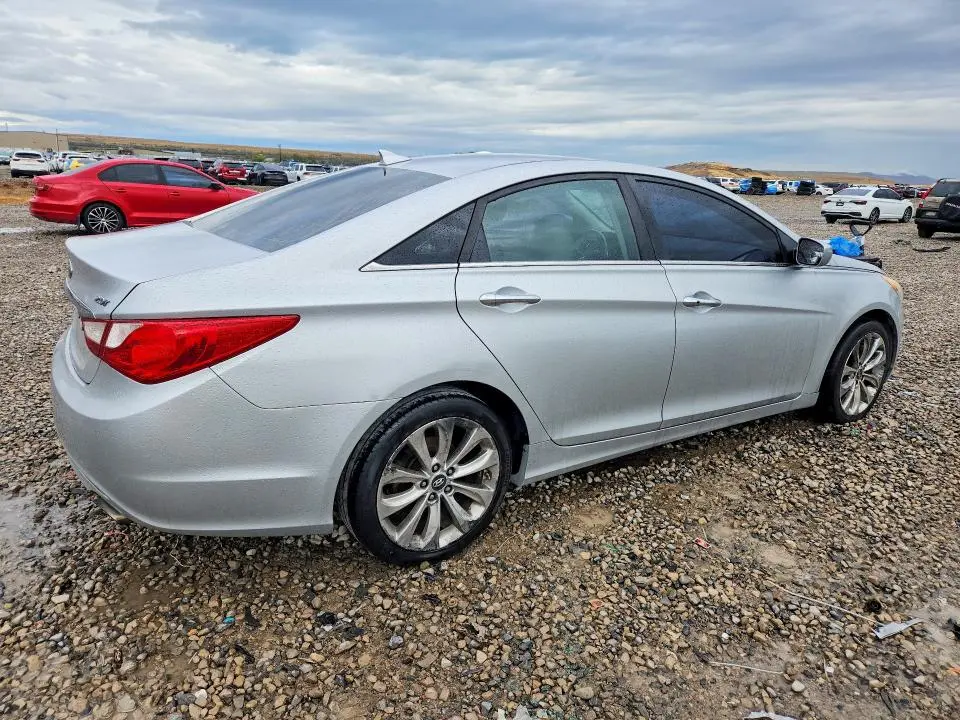 2013 HYUNDAI SONATA SE 2.0T  