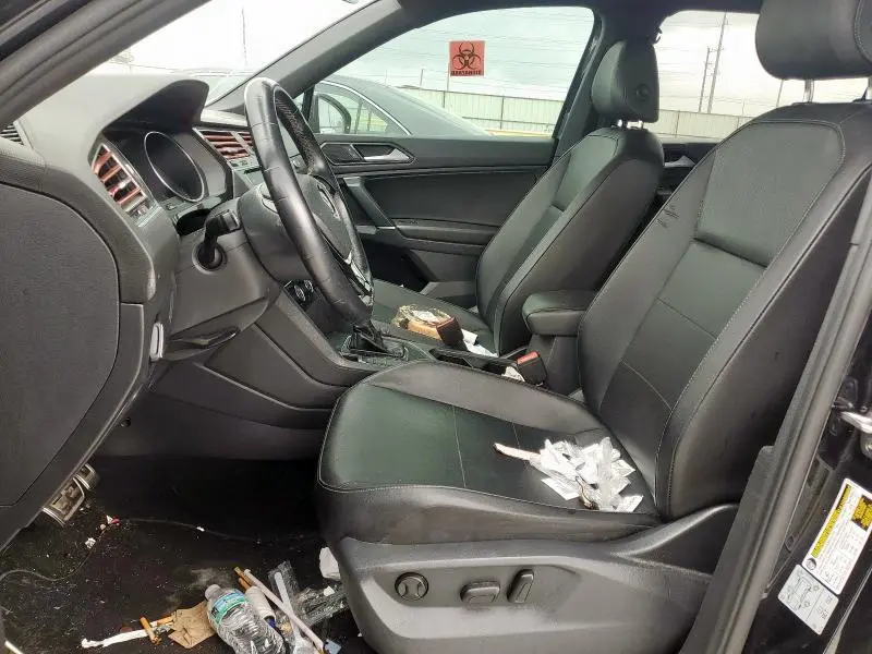 2018 VOLKSWAGEN TIGUAN SE  
