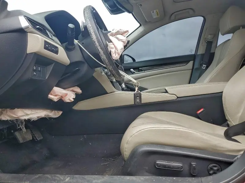 2018 HONDA ACCORD TOURING  