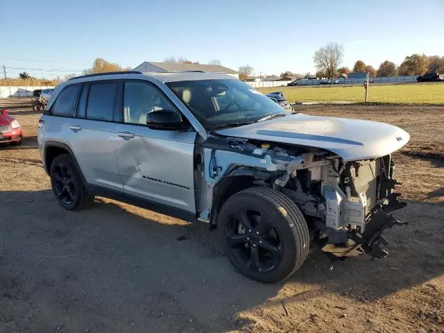 2023 JEEP GRAND CHEROKEE LAREDO  