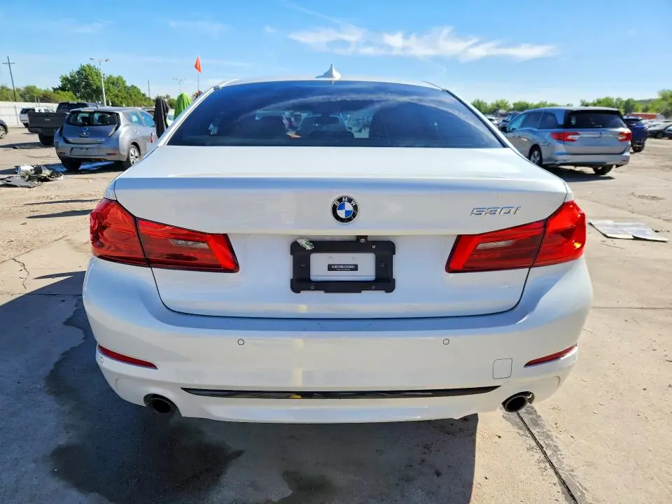 2019 BMW 530 I  
