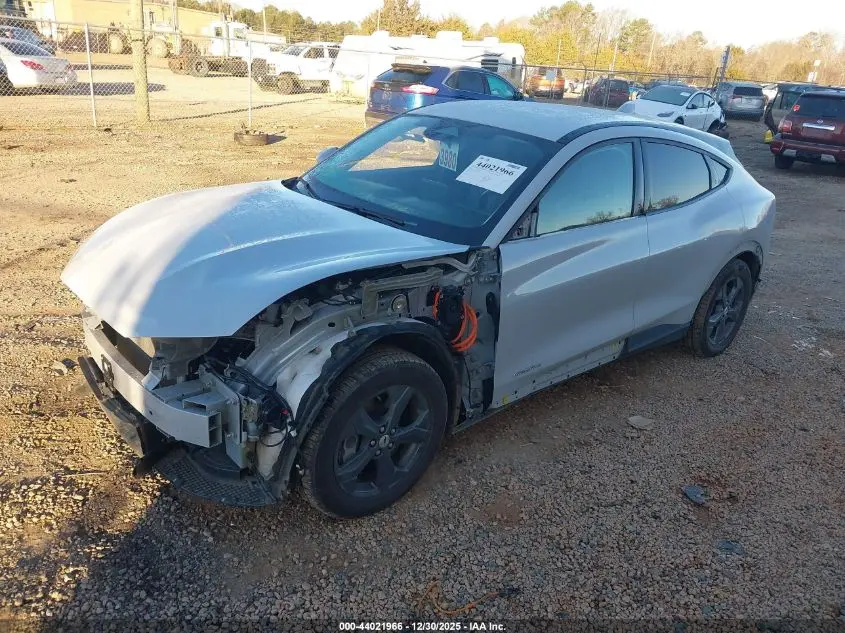 2022 FORD MUSTANG MACH-E SELECT