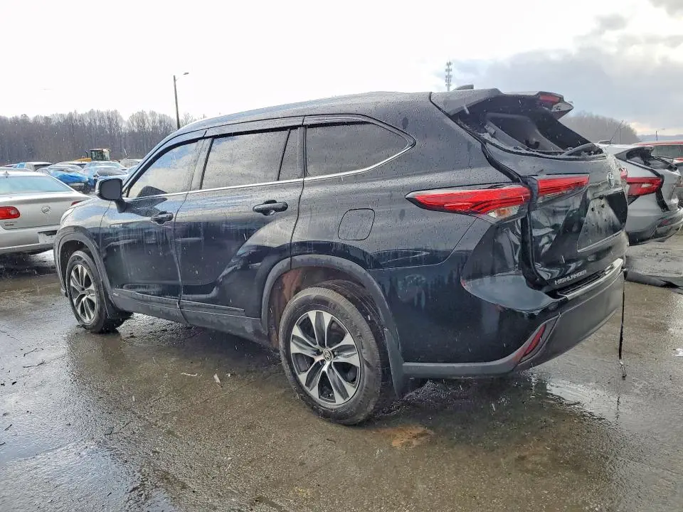 2020 TOYOTA HIGHLANDER HYBRID XLE  