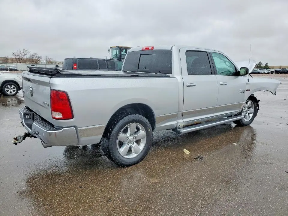 2014 RAM 1500 SLT  