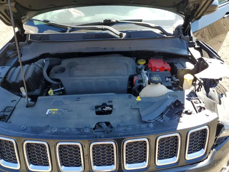 2021 JEEP COMPASS LATITUDE  