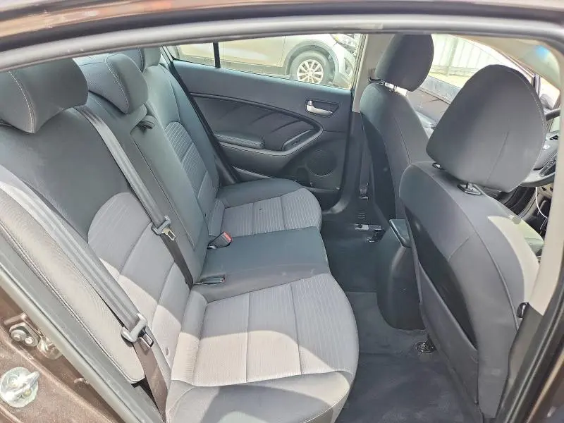 2018 KIA FORTE LX  