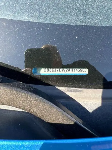 2010 DODGE CHALLENGER SRT-8  