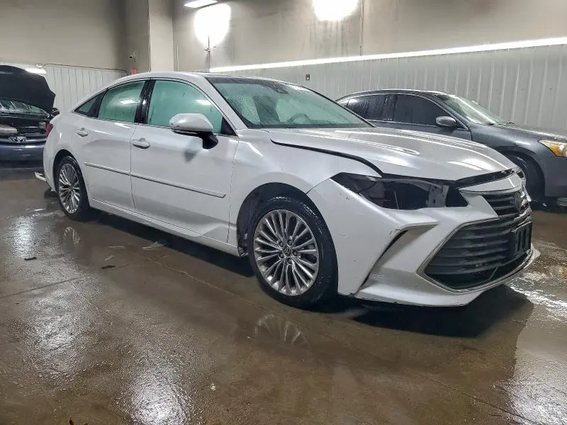 2021 TOYOTA AVALON LIMITED  