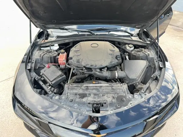 2016 CHEVROLET CAMARO LT  