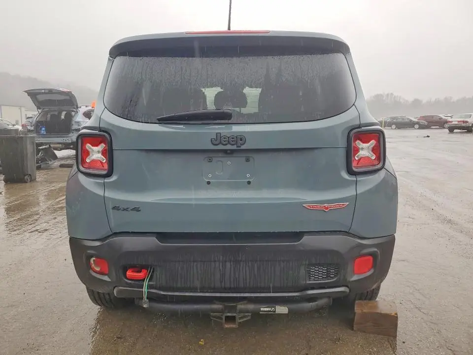 2015 JEEP RENEGADE TRAILHAWK  