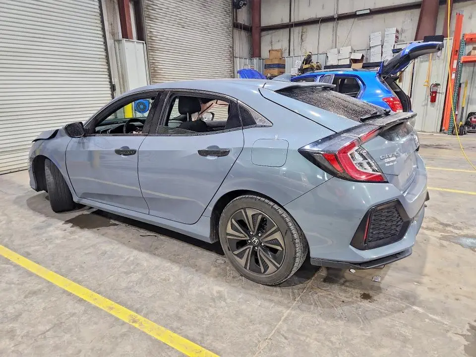 2018 HONDA CIVIC EX  
