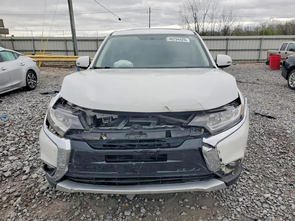 2018 MITSUBISHI OUTLANDER SE  