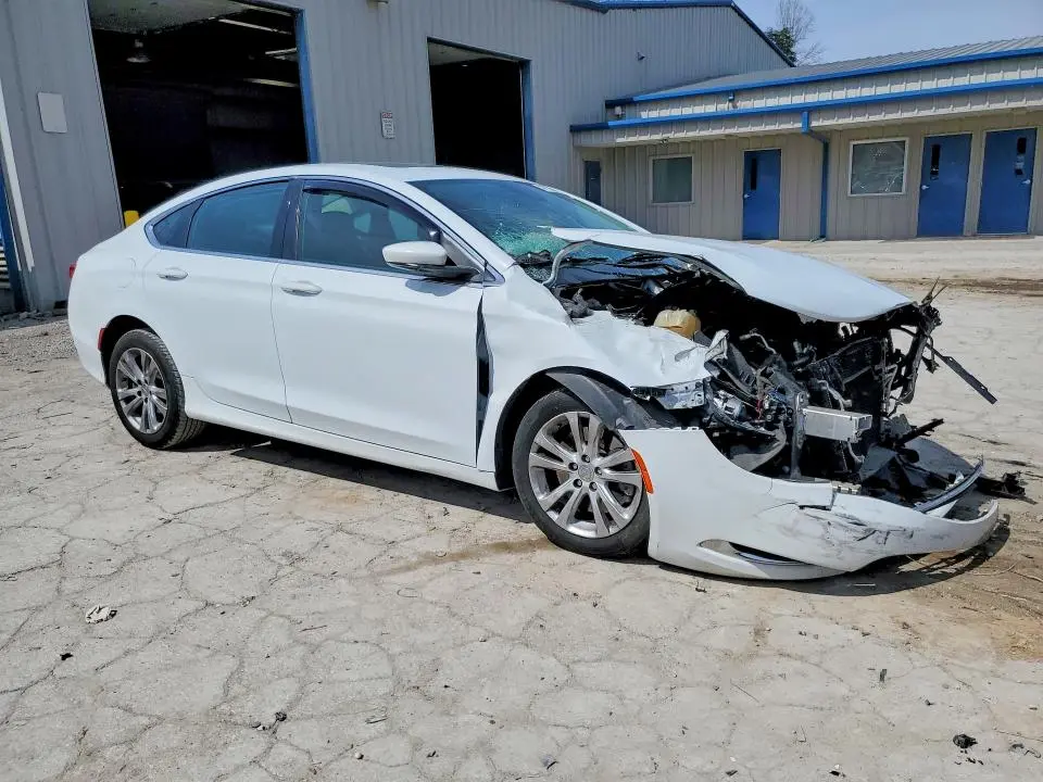 2017 CHRYSLER 200 LIMITED  