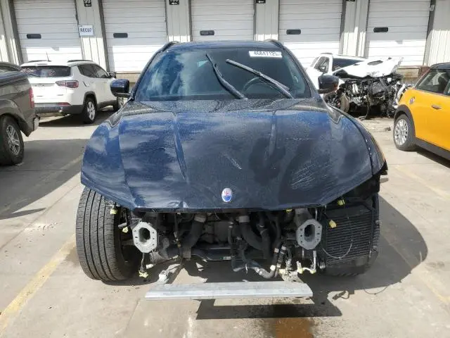2018 MASERATI LEVANTE SPORT  