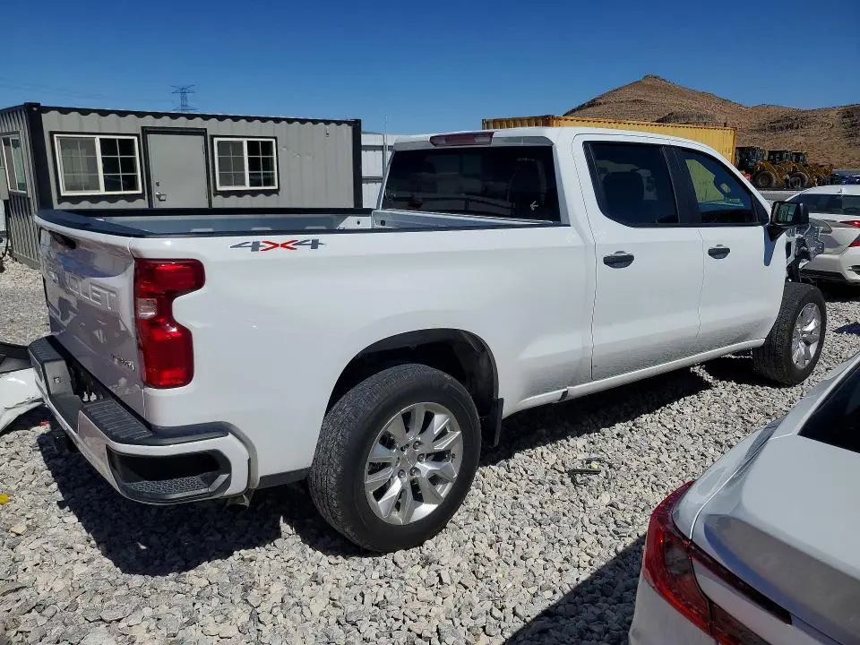 2025 CHEVROLET SILVERADO K1500 CUSTOM  