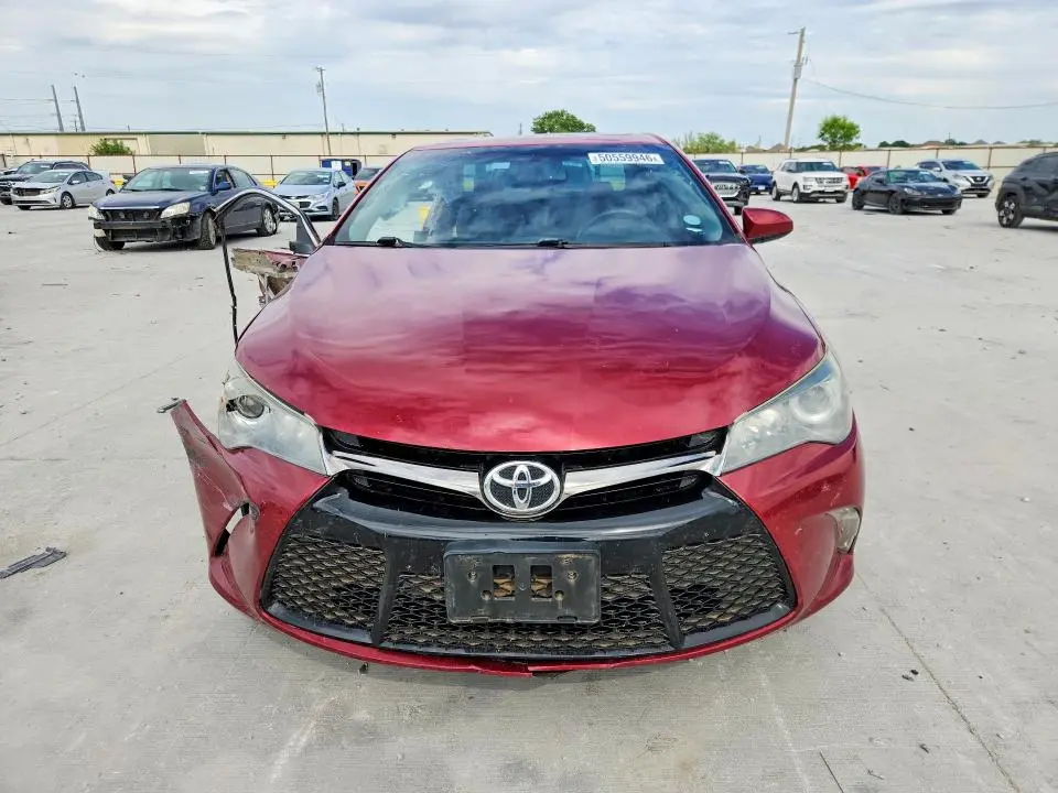 2015 TOYOTA CAMRY XSE  