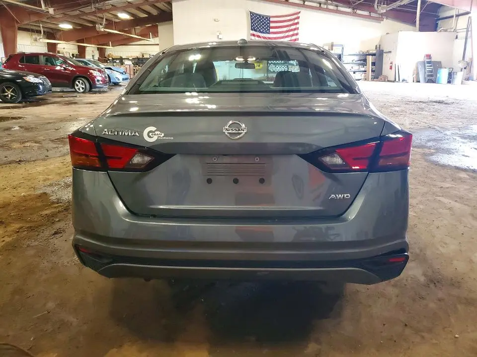 2019 NISSAN ALTIMA S  