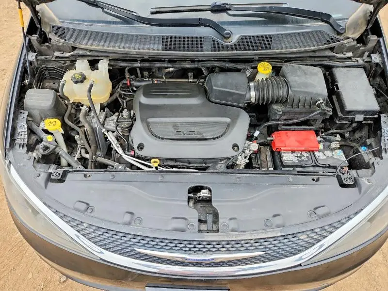 2020 CHRYSLER VOYAGER LXI  