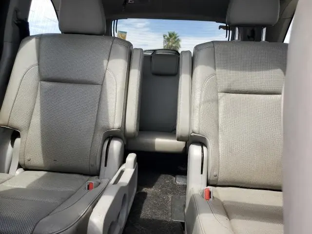2016 TOYOTA HIGHLANDER HYBRID LIMITED  