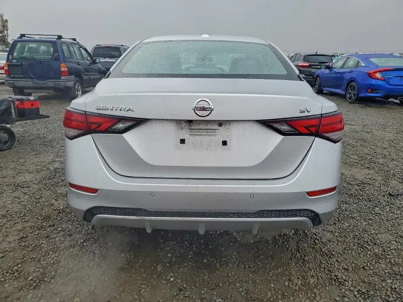 2021 NISSAN SENTRA SV  