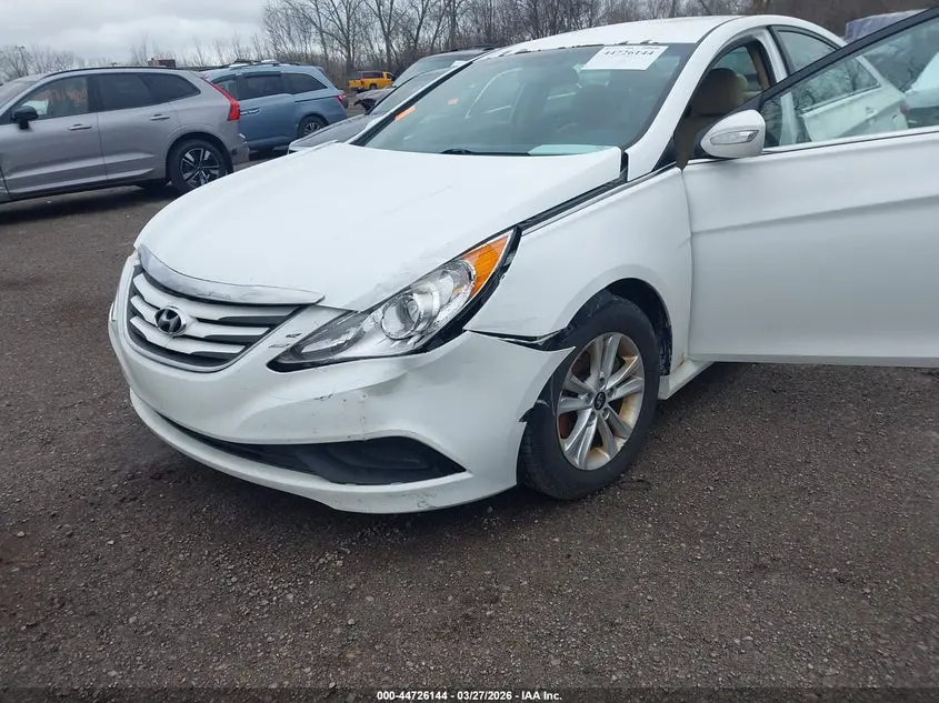 2014 HYUNDAI SONATA GLS
