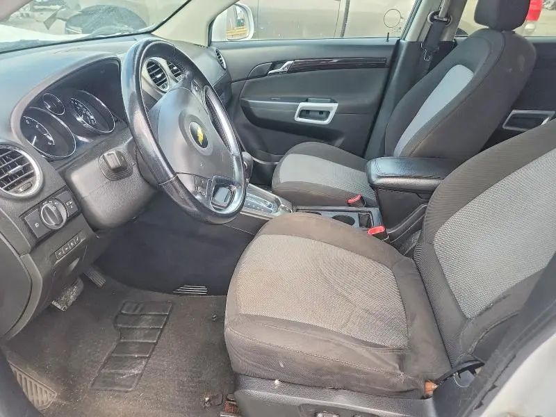 2014 CHEVROLET CAPTIVA LT  