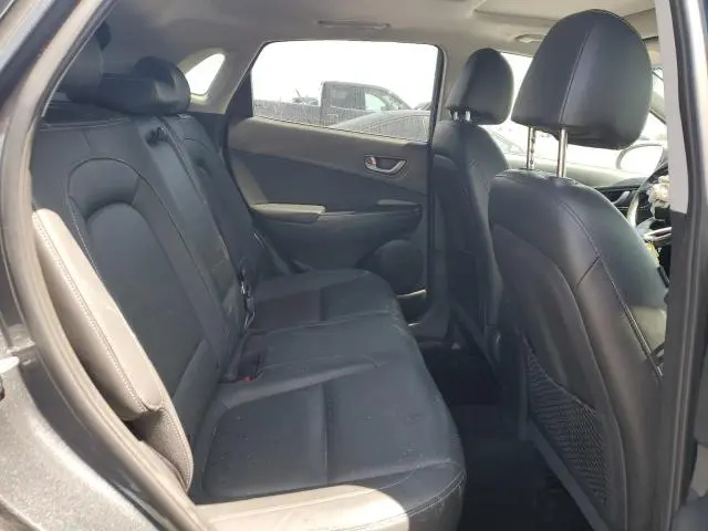 2018 HYUNDAI KONA SEL  