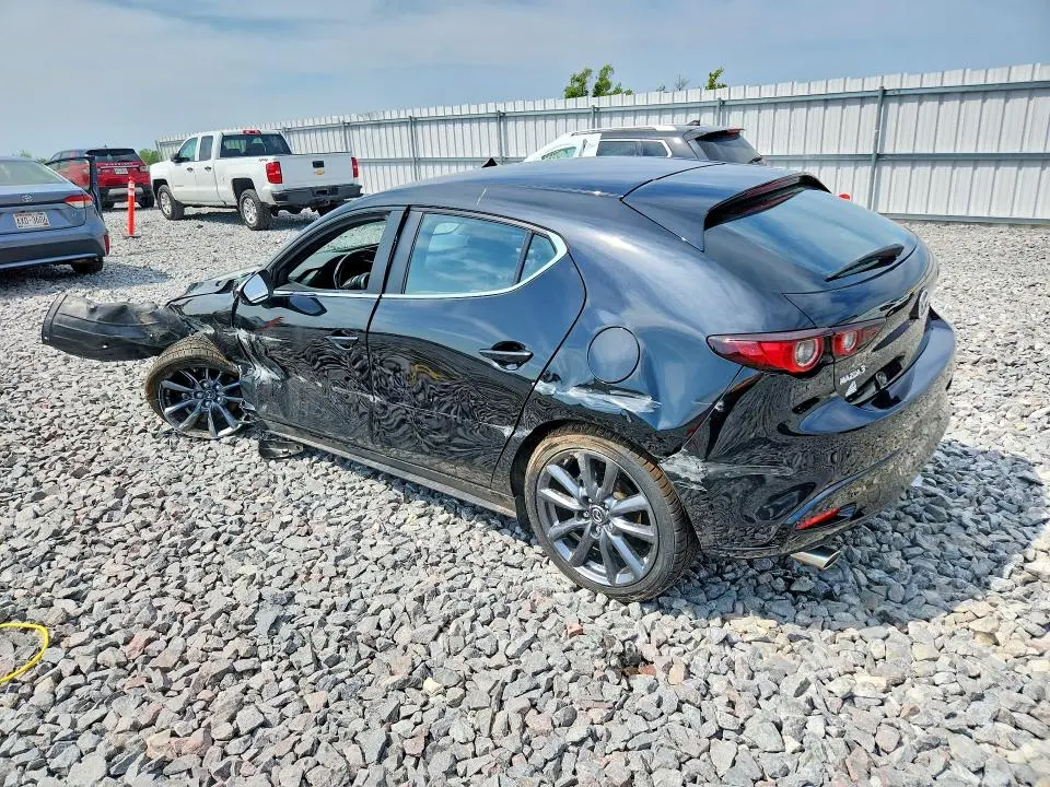 2023 MAZDA 3 SELECT  