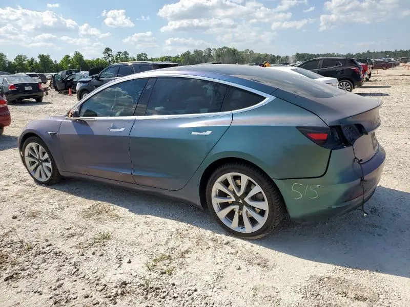 2018 TESLA MODEL 3   
