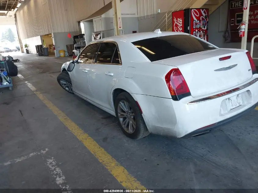 2015 CHRYSLER 300 LIMITED