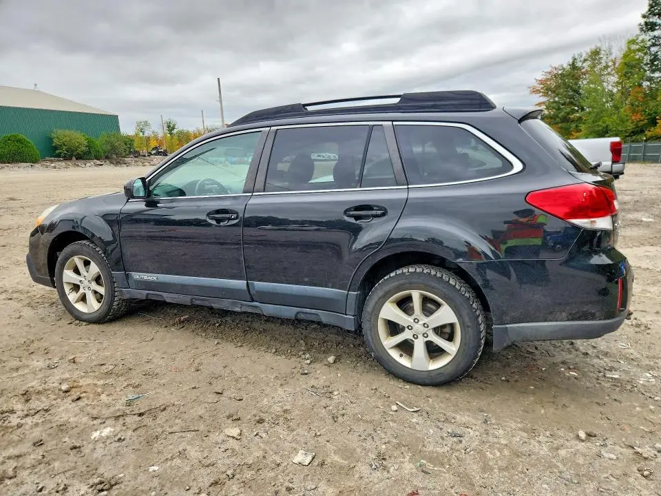 2013 SUBARU OUTBACK 2.5I PREMIUM  